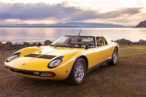 lamborghini miura replica